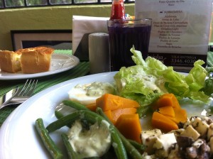 Salada do Aninha Comas: vontade de ser vegetariano