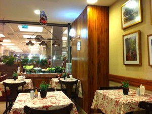 Ambiente decorado como a casa da vovó