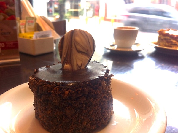 Bomba de chocolate Bomba de chocolate