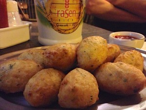 Bolinhos de arroz, outro quitute muito saboroso