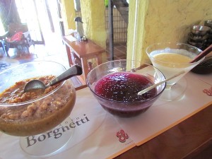 Ambrosia e Sagú de Vinho Tinto