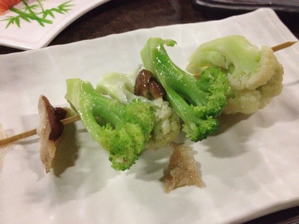 sushitec-espetinho-legumes-shitae